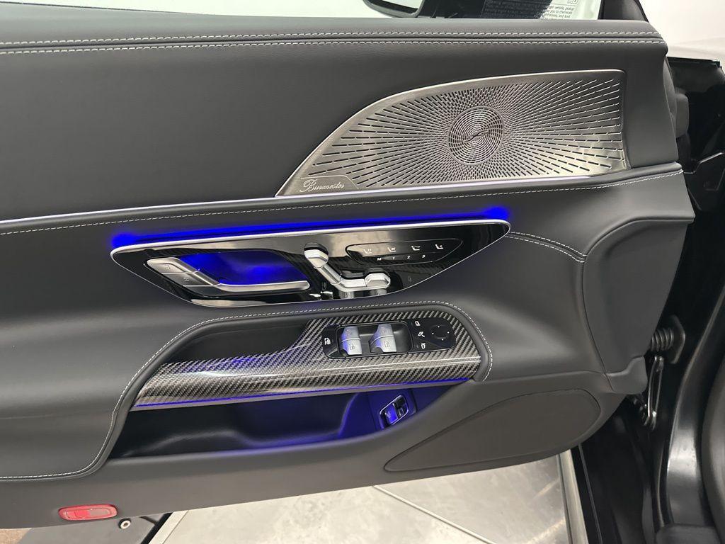 new 2026 Mercedes-Benz AMG SL 63 car, priced at $215,670