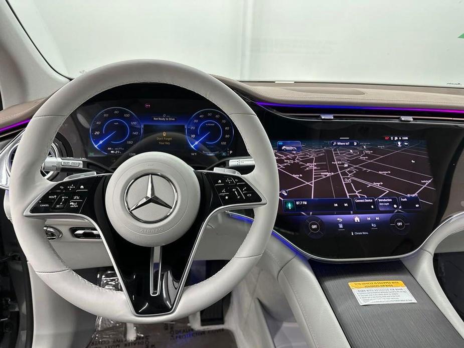 new 2024 Mercedes-Benz EQS 450 car, priced at $109,035