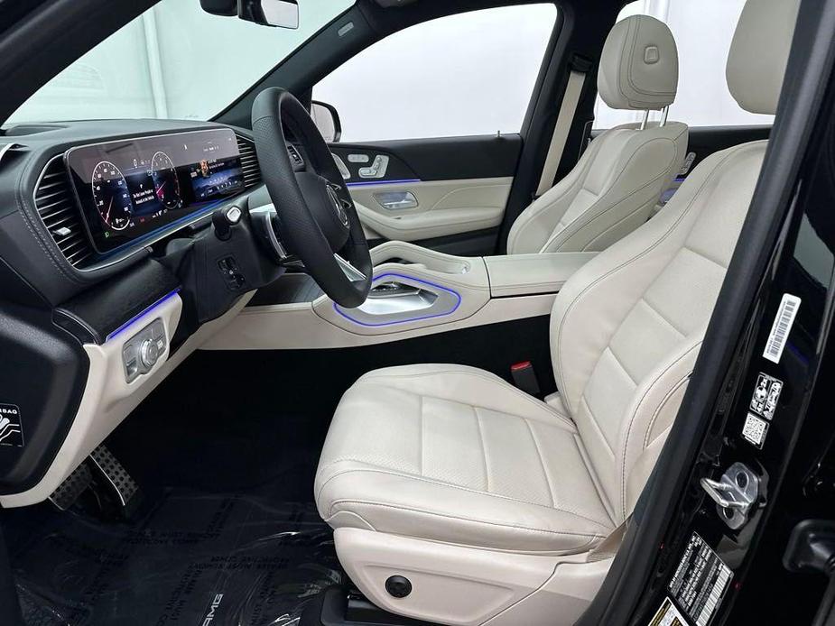 new 2025 Mercedes-Benz GLS 450 car, priced at $98,095