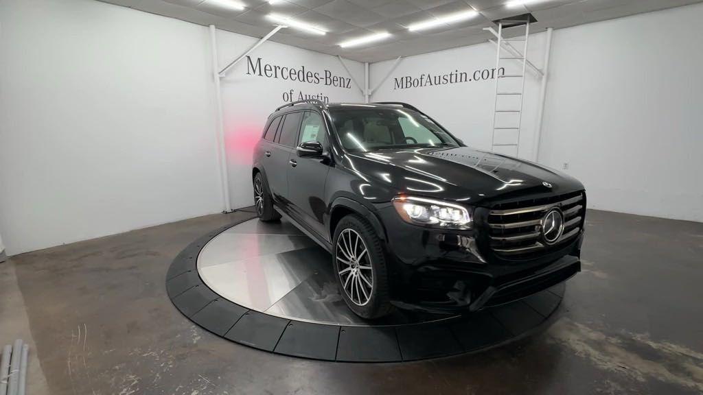 new 2025 Mercedes-Benz GLS 450 car, priced at $98,095