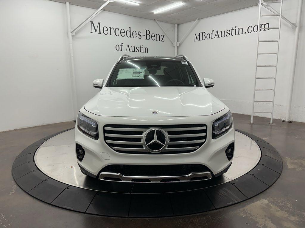 new 2025 Mercedes-Benz GLB 250 car, priced at $47,195