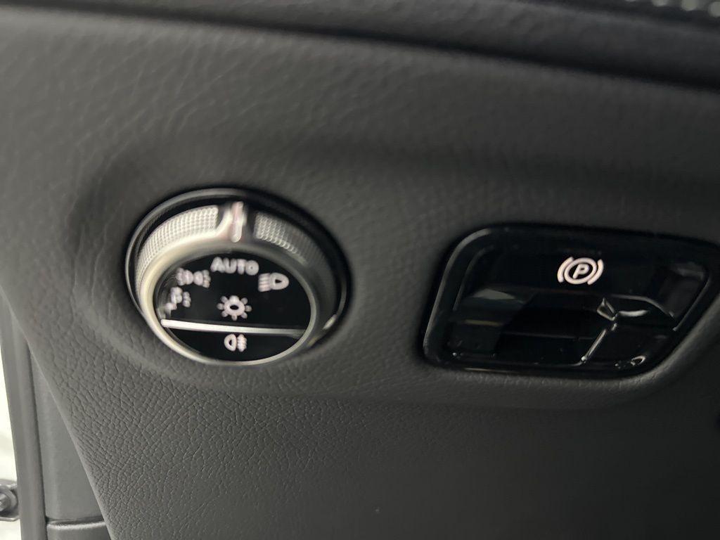 new 2026 Mercedes-Benz EQE 320 car, priced at $78,400