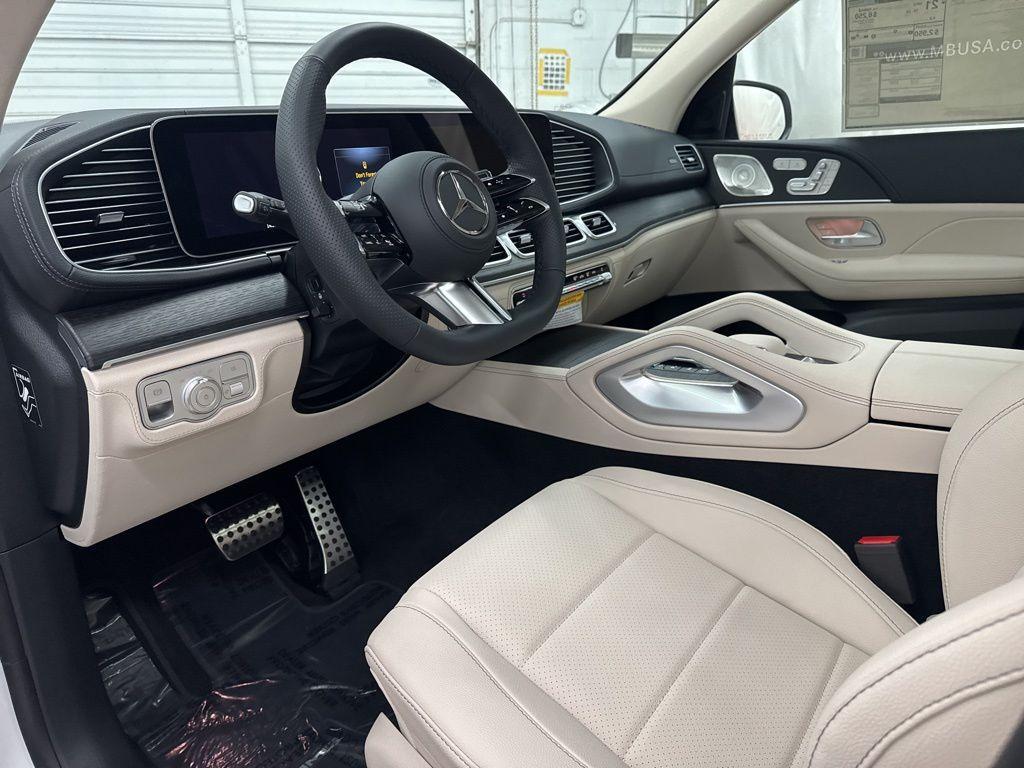 new 2026 Mercedes-Benz GLS 450 car, priced at $98,965