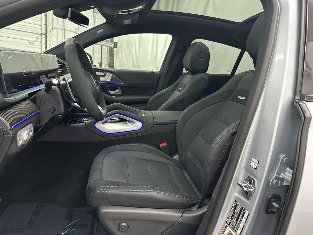 new 2025 Mercedes-Benz AMG GLE 53 car, priced at $98,610