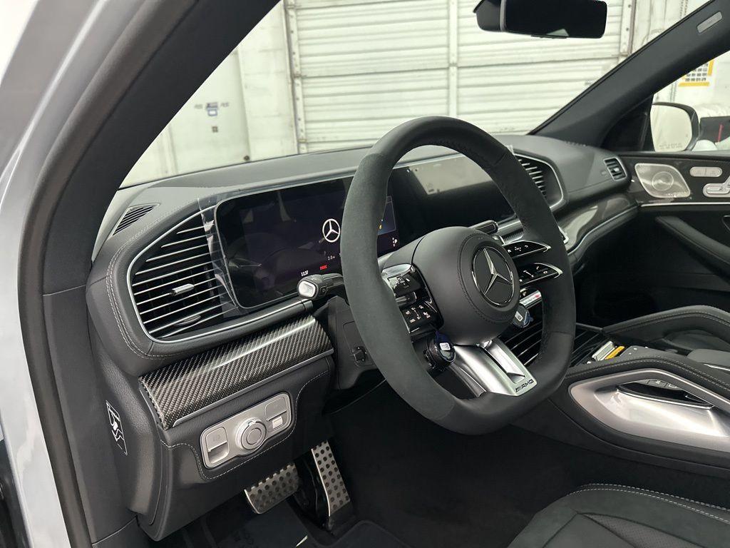 new 2025 Mercedes-Benz AMG GLE 53 car, priced at $98,610