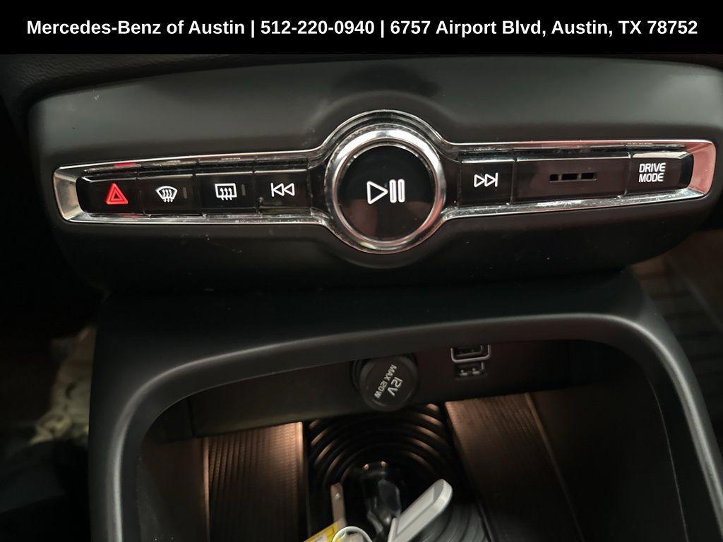 used 2019 Volvo XC40 car, priced at $17,900