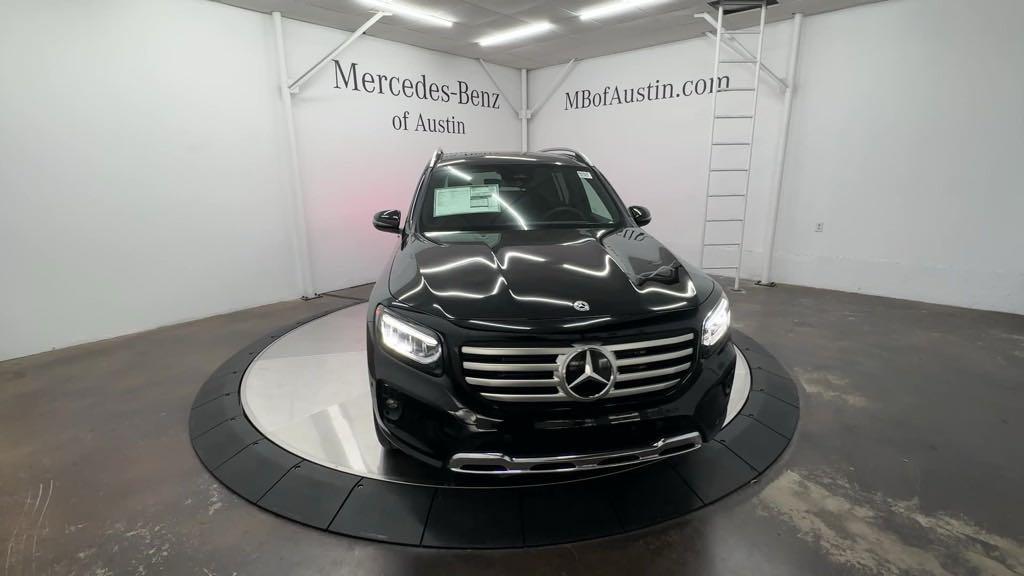 new 2024 Mercedes-Benz GLB 250 car, priced at $49,325