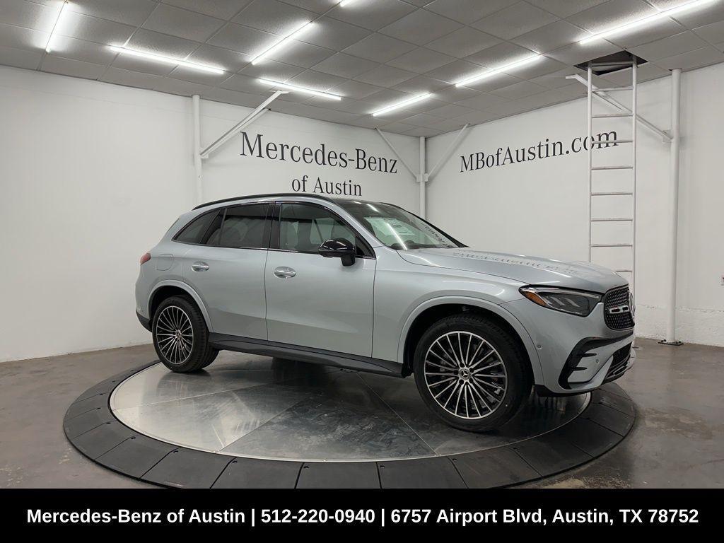 new 2025 Mercedes-Benz GLC 300 car, priced at $60,560