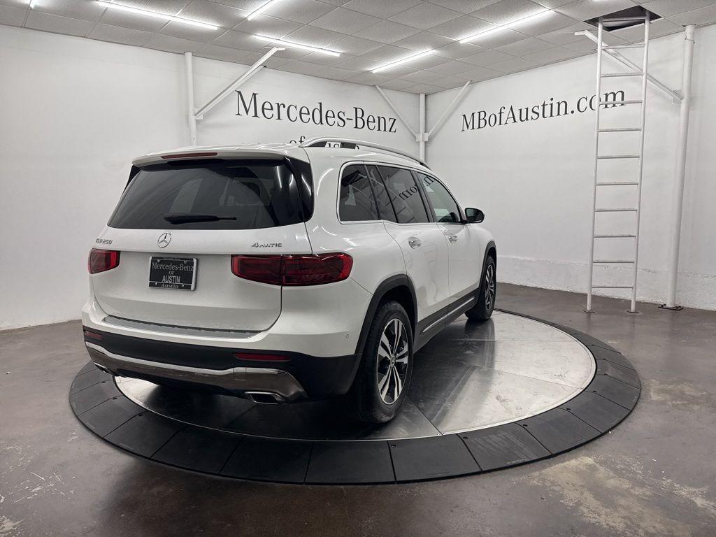 new 2026 Mercedes-Benz GLB 250 car, priced at $51,645