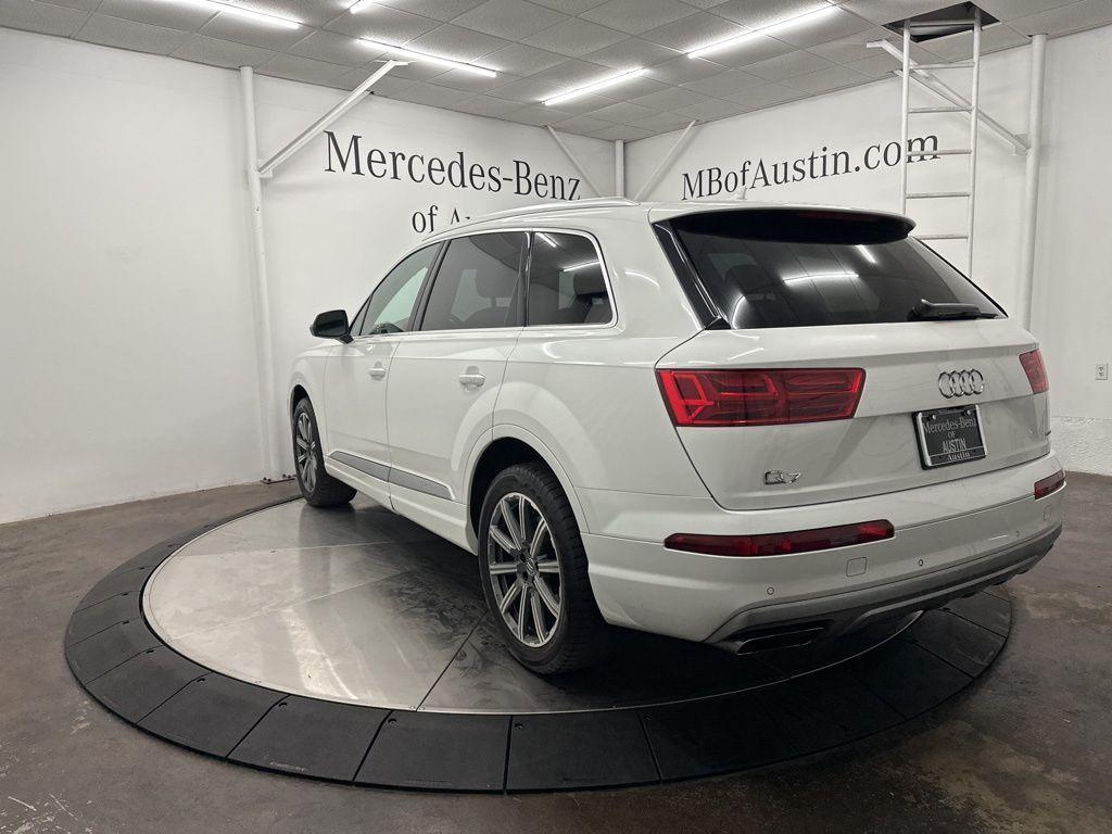 used 2018 Audi Q7 car, priced at $17,500