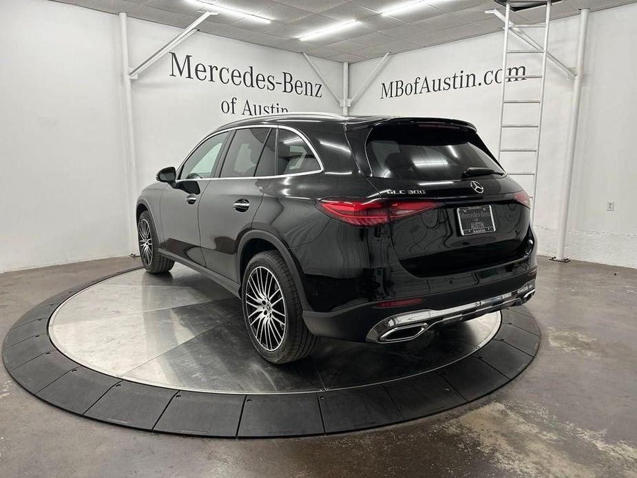 new 2025 Mercedes-Benz GLC 300 car, priced at $58,050