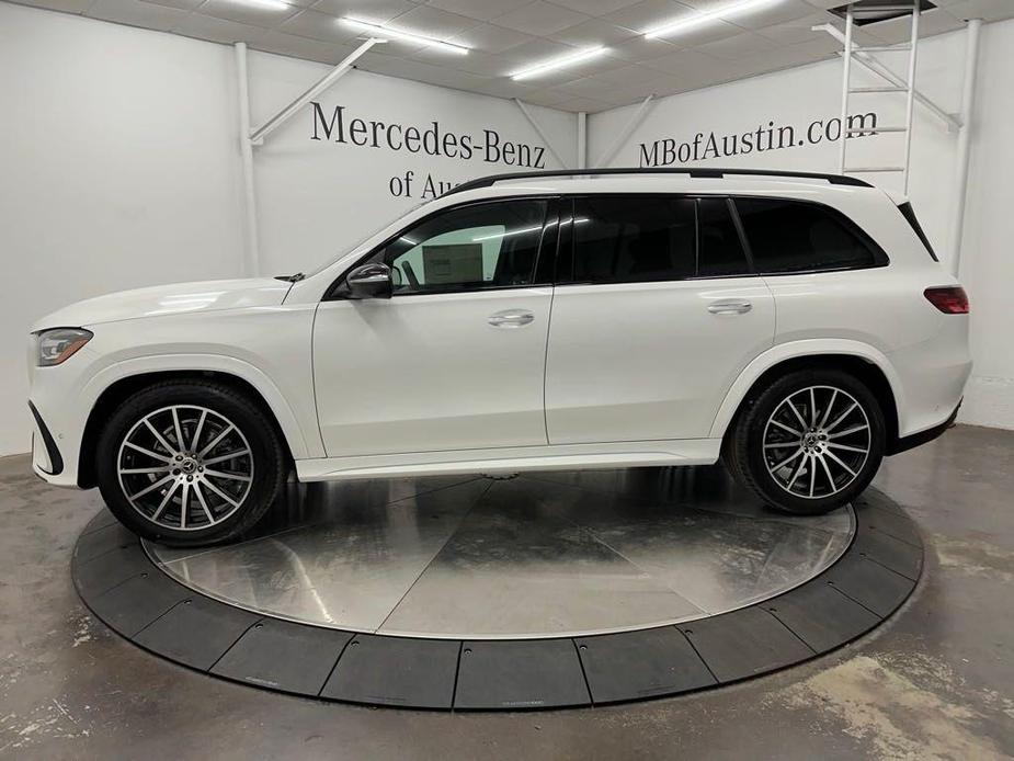 new 2025 Mercedes-Benz GLS 450 car, priced at $98,810