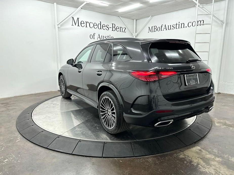 new 2025 Mercedes-Benz GLC 300 car, priced at $61,300