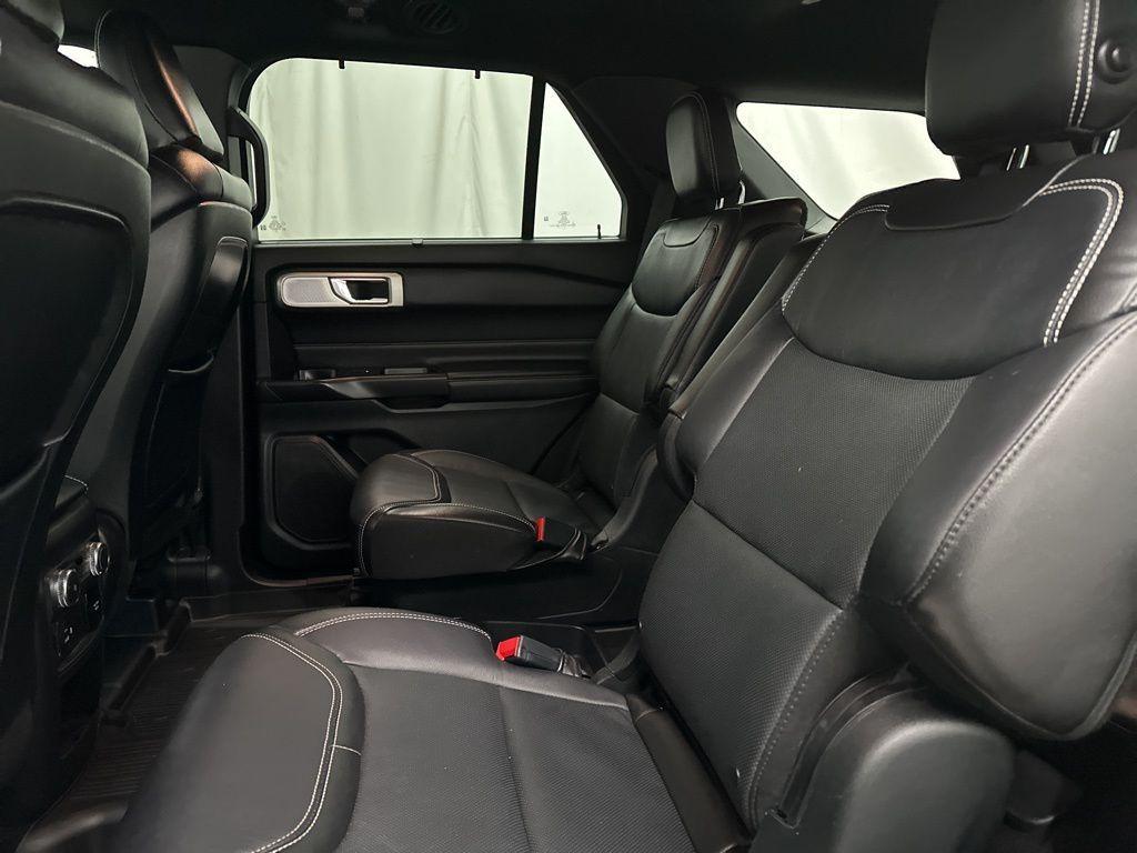 used 2020 Ford Explorer car, priced at $31,900