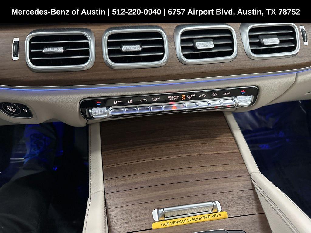 new 2025 Mercedes-Benz GLS 450 car, priced at $92,020