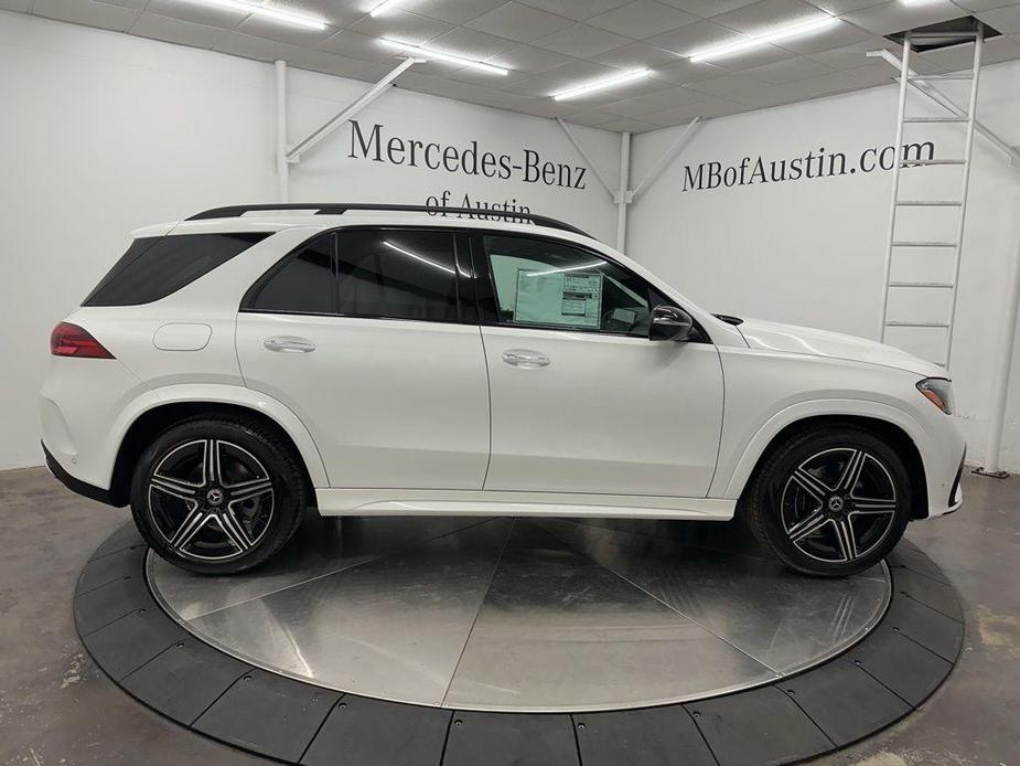 new 2025 Mercedes-Benz GLE 450 car, priced at $81,720