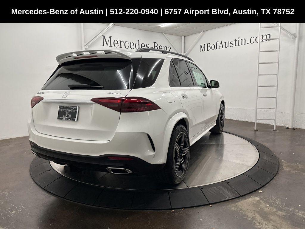 new 2025 Mercedes-Benz GLE 450 car, priced at $85,555