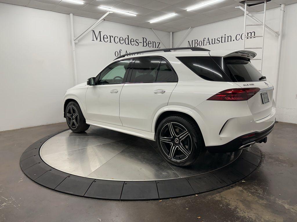 new 2025 Mercedes-Benz GLE 450 car, priced at $85,555