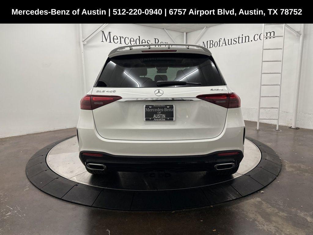 new 2025 Mercedes-Benz GLE 450 car, priced at $85,555