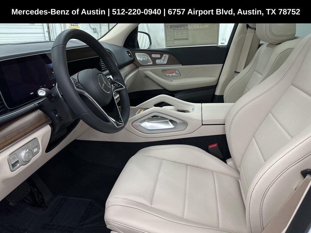 new 2025 Mercedes-Benz GLE 450 car, priced at $85,555