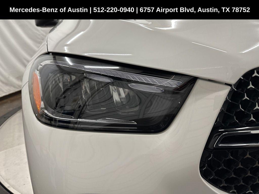 new 2025 Mercedes-Benz GLE 450 car, priced at $85,555
