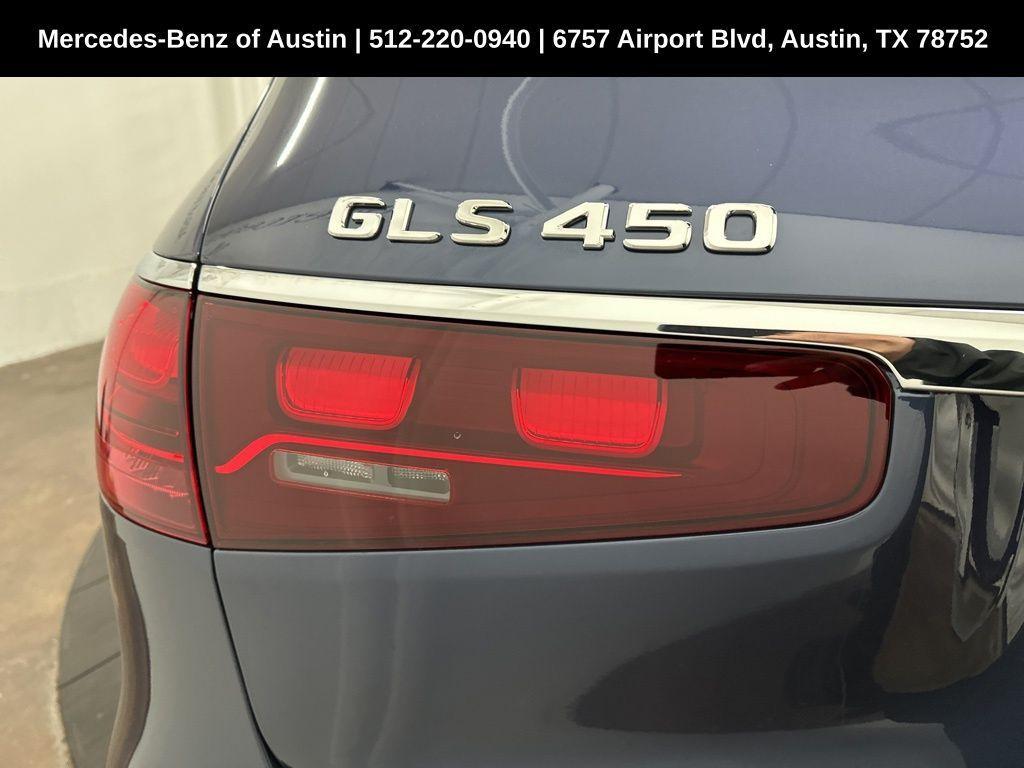new 2025 Mercedes-Benz GLS 450 car, priced at $98,945