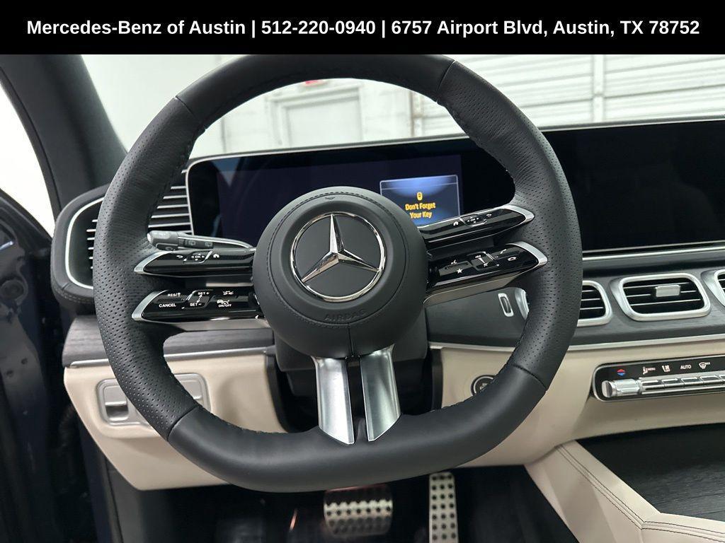 new 2025 Mercedes-Benz GLS 450 car, priced at $98,945