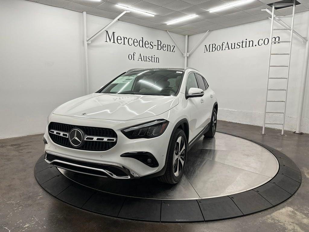 new 2025 Mercedes-Benz GLA 250 car, priced at $48,940