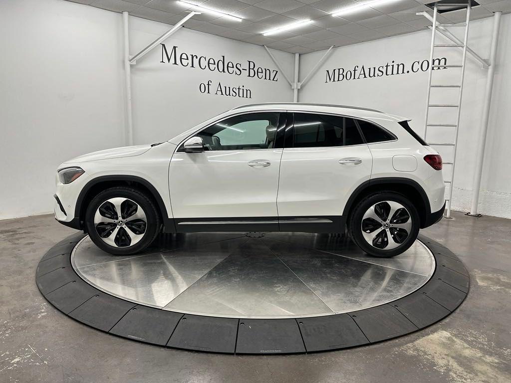 new 2025 Mercedes-Benz GLA 250 car, priced at $48,940