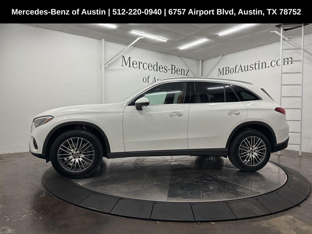 new 2025 Mercedes-Benz GLC 300 car, priced at $57,260