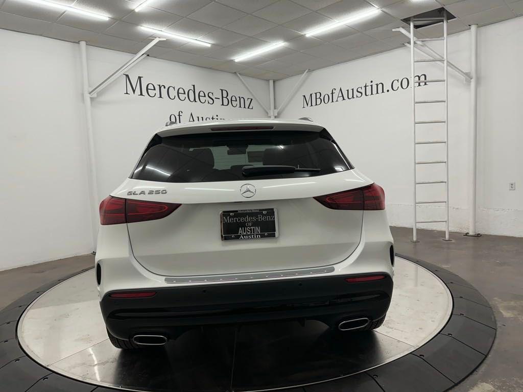 new 2025 Mercedes-Benz GLA 250 car, priced at $49,275