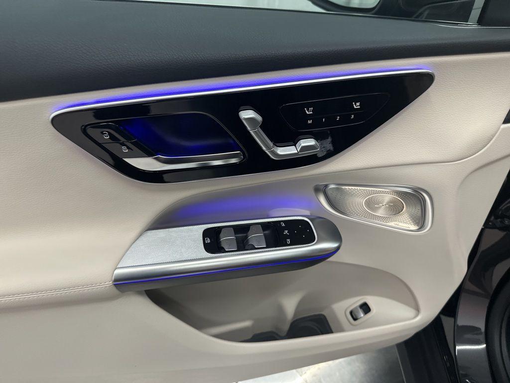 new 2026 Mercedes-Benz GLC 300 car, priced at $56,620