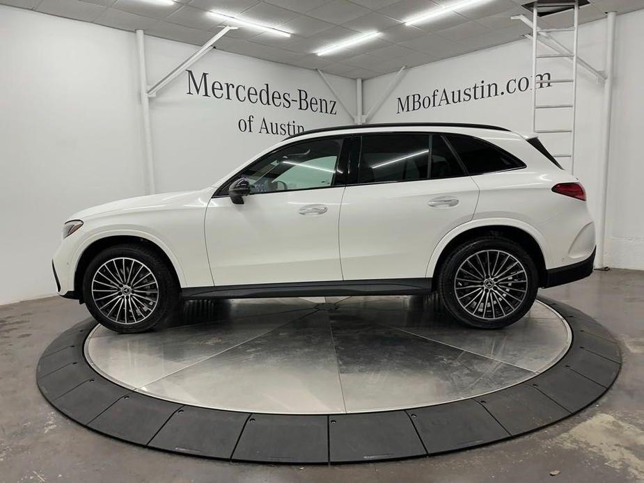 new 2025 Mercedes-Benz GLC 300 car, priced at $60,300