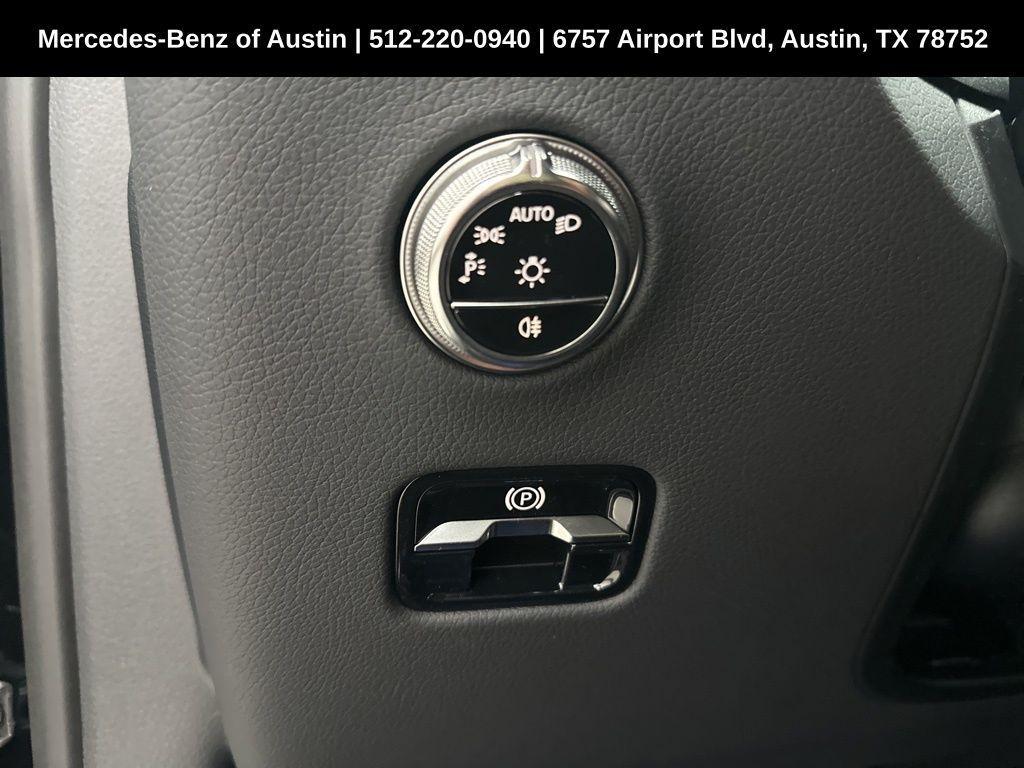 new 2025 Mercedes-Benz GLC 350e car, priced at $63,650