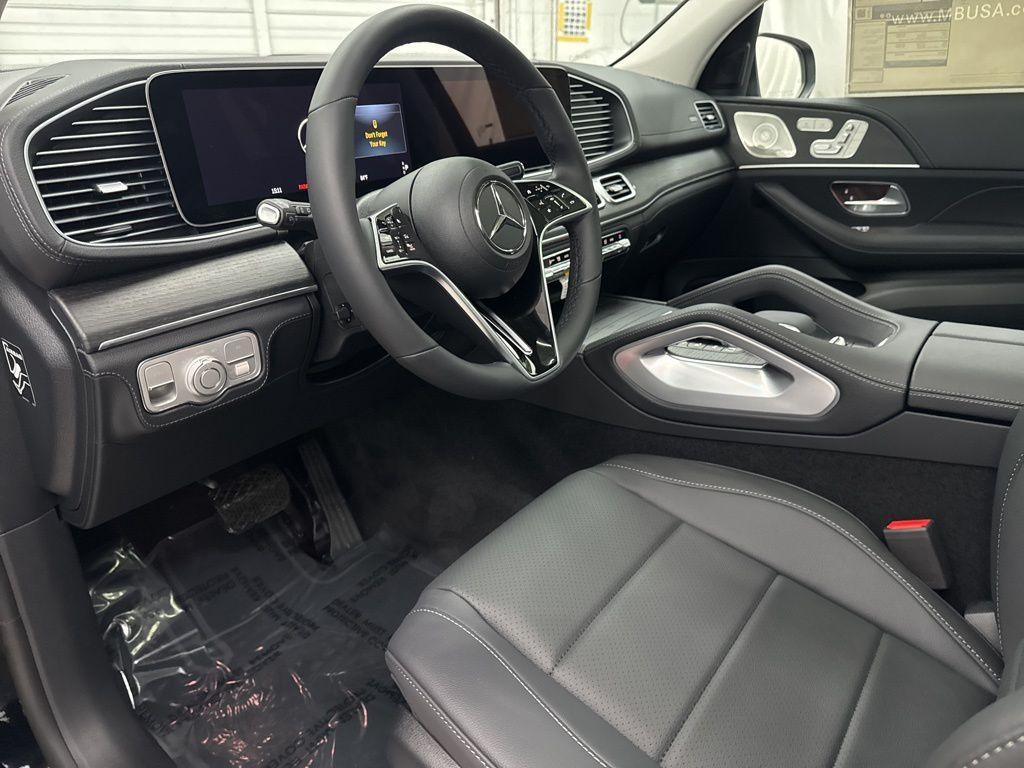 new 2026 Mercedes-Benz GLS 450 car, priced at $94,380