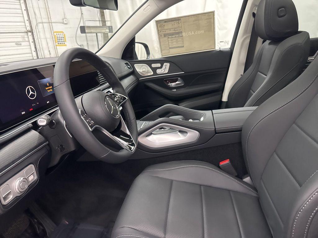 new 2026 Mercedes-Benz GLS 450 car, priced at $94,380