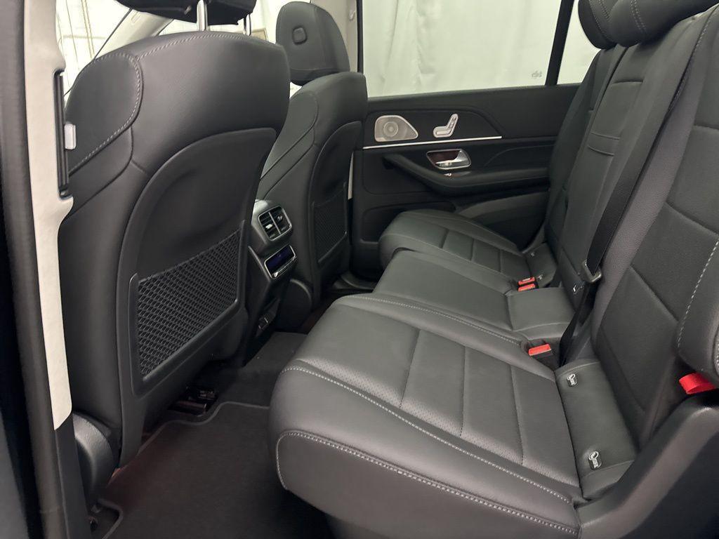 new 2026 Mercedes-Benz GLS 450 car, priced at $94,380