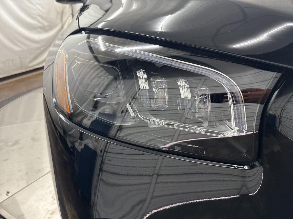 new 2026 Mercedes-Benz GLS 450 car, priced at $94,380