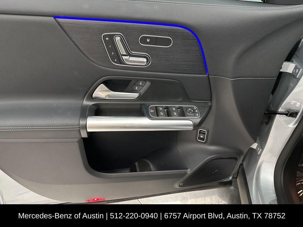 used 2025 Mercedes-Benz GLA 250 car, priced at $39,900
