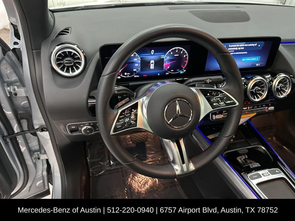 used 2025 Mercedes-Benz GLA 250 car, priced at $39,900