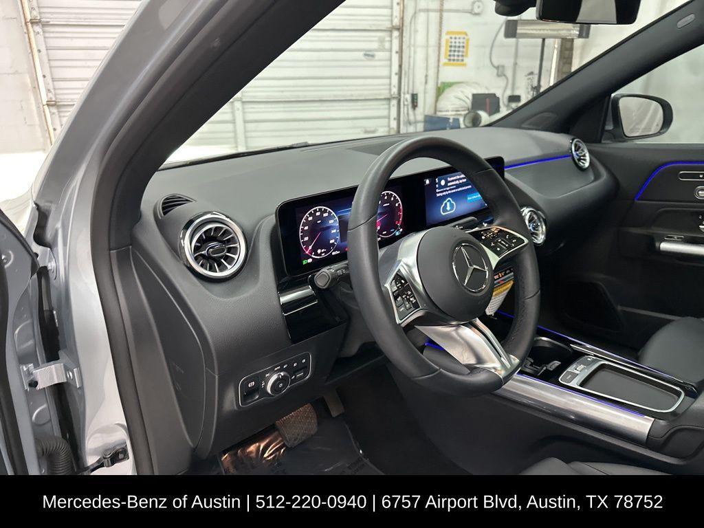 used 2025 Mercedes-Benz GLA 250 car, priced at $39,900