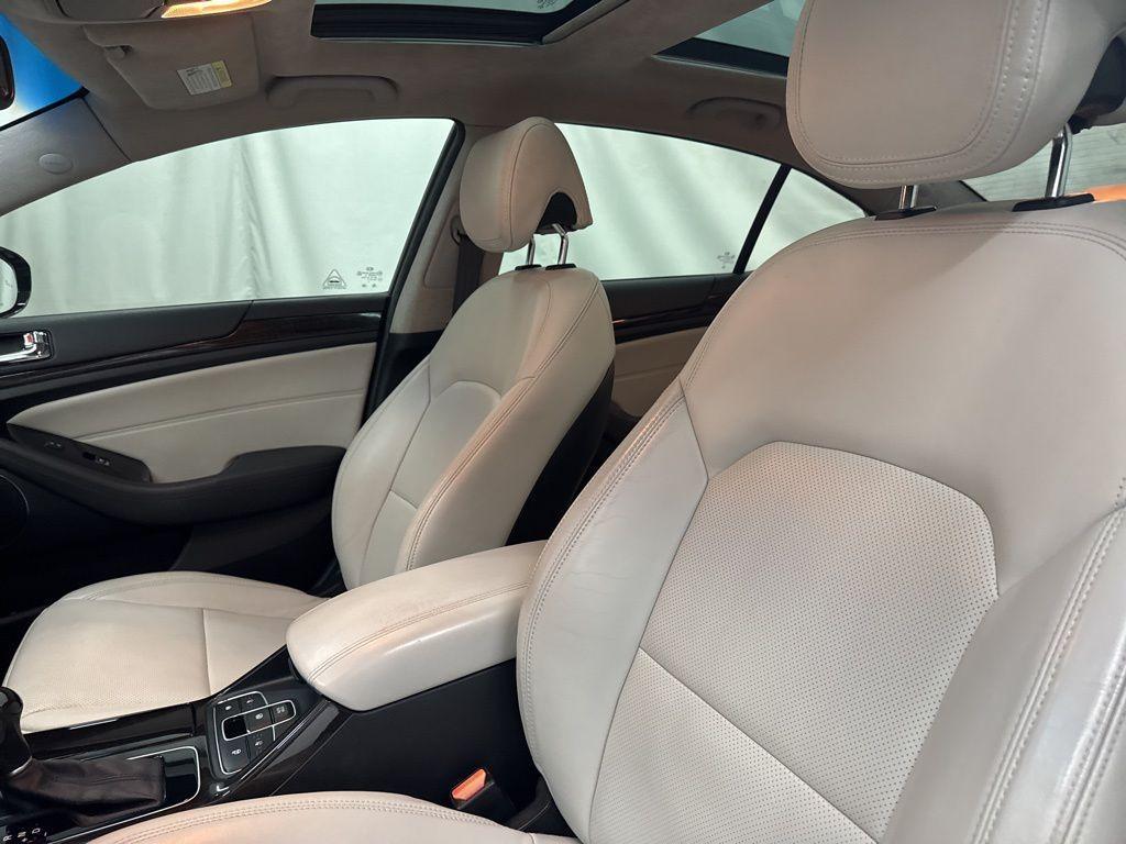 used 2014 Kia Cadenza car, priced at $12,900