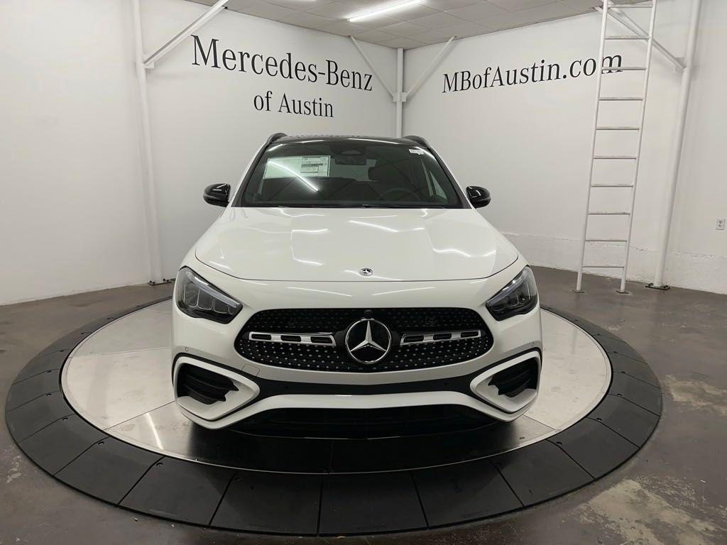 new 2025 Mercedes-Benz GLA 250 car, priced at $49,470