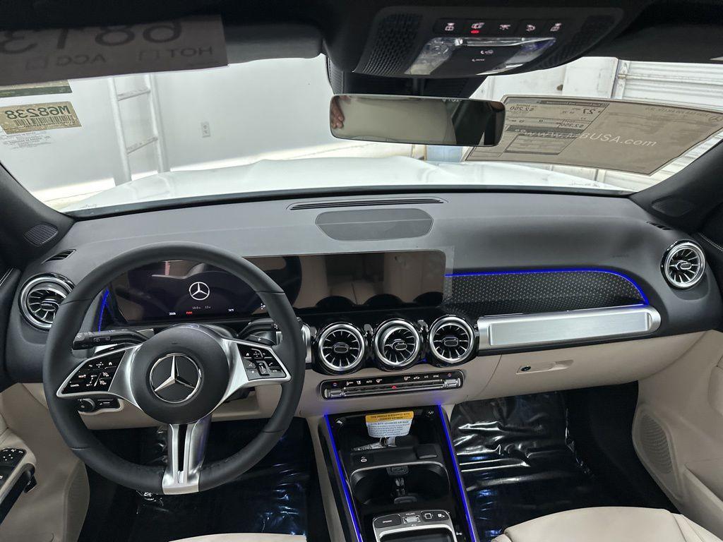 new 2025 Mercedes-Benz GLB 250 car, priced at $49,595