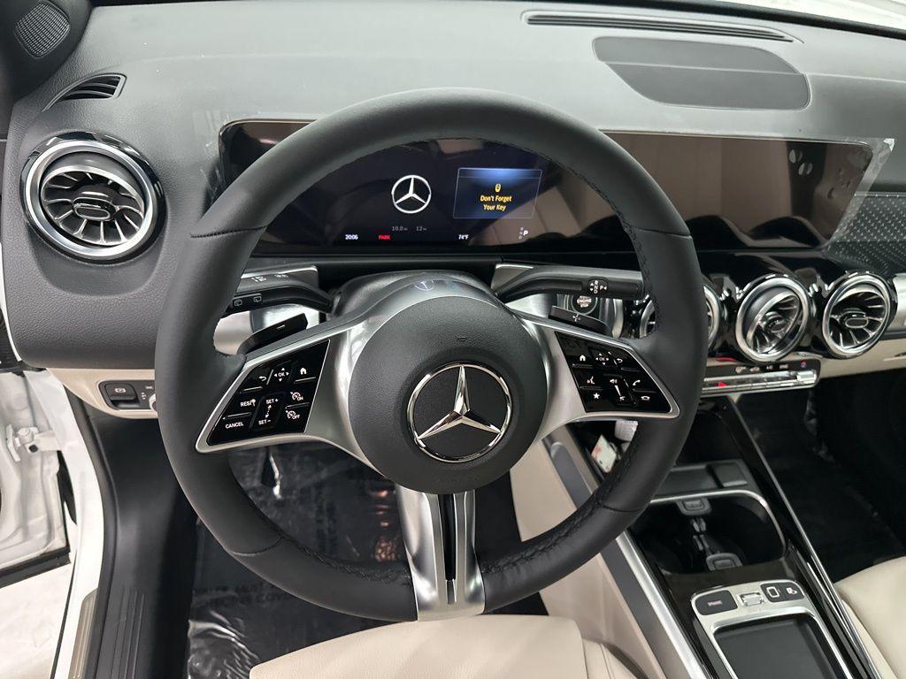 new 2025 Mercedes-Benz GLB 250 car, priced at $49,595