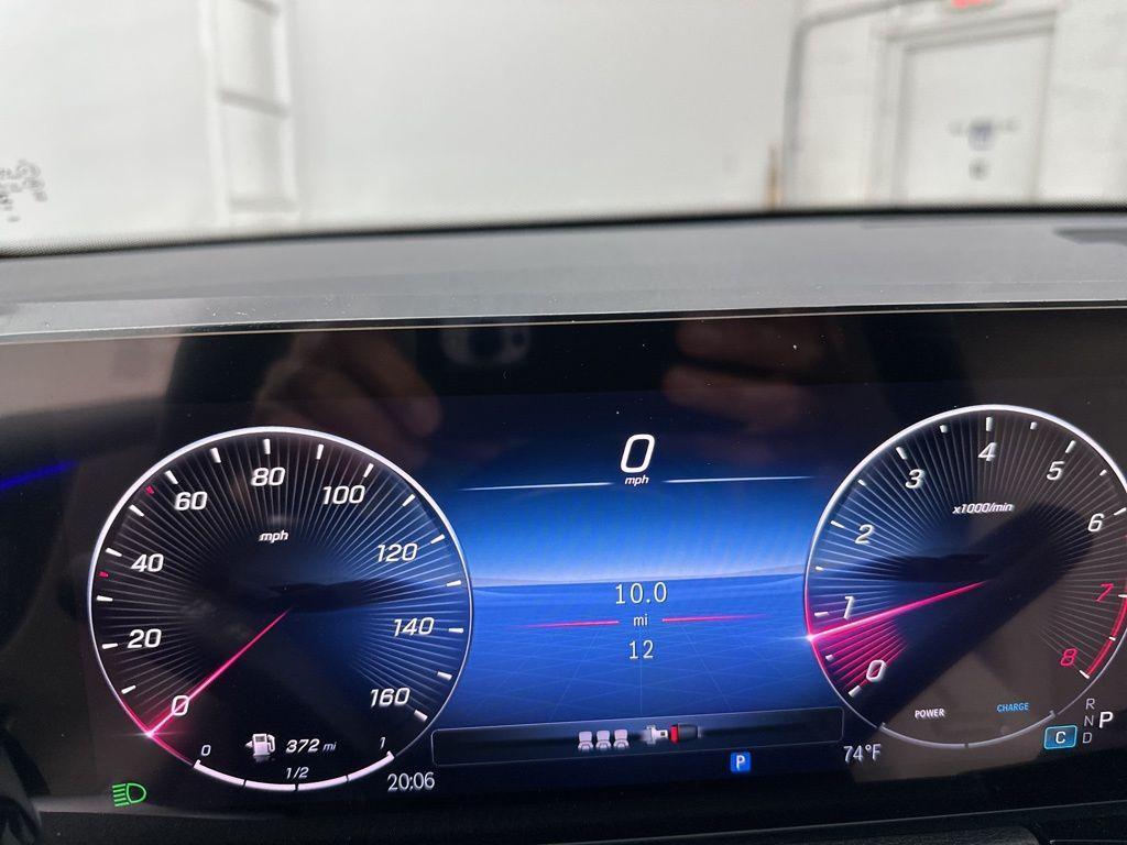 new 2025 Mercedes-Benz GLB 250 car, priced at $49,595