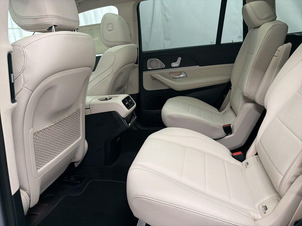 new 2026 Mercedes-Benz GLS 450 car, priced at $99,630