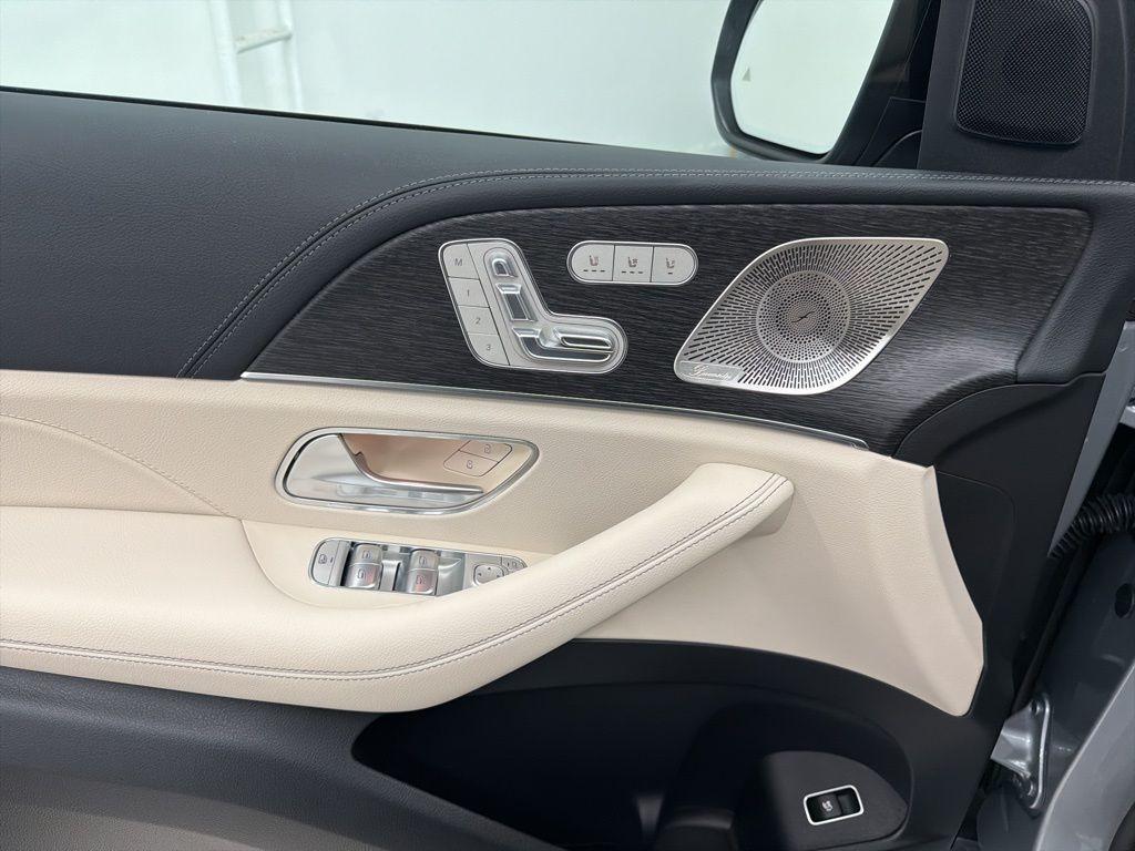 new 2026 Mercedes-Benz GLS 450 car, priced at $99,630
