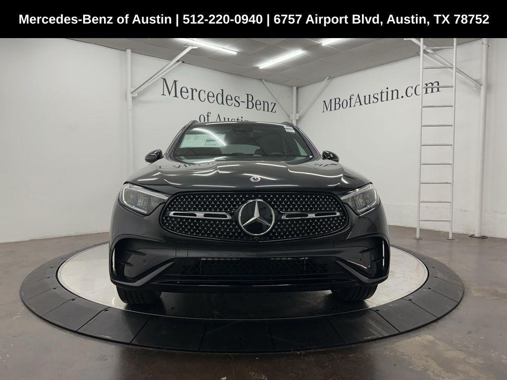new 2025 Mercedes-Benz GLC 300 car, priced at $61,010