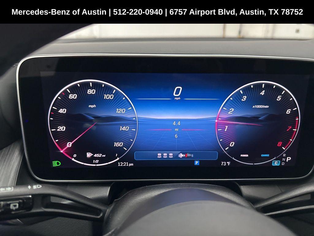 new 2025 Mercedes-Benz GLC 300 car, priced at $61,010
